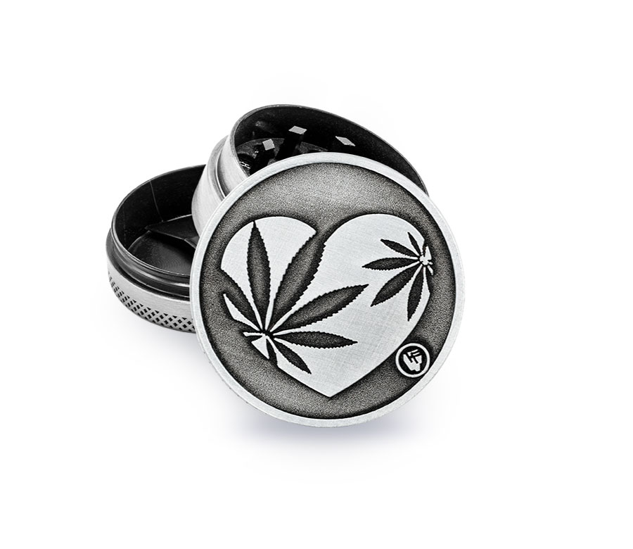 B6 FIRE-FLOW™ Metal Grinder Silver 420 Heart (⌀40 mm / 3-parts)